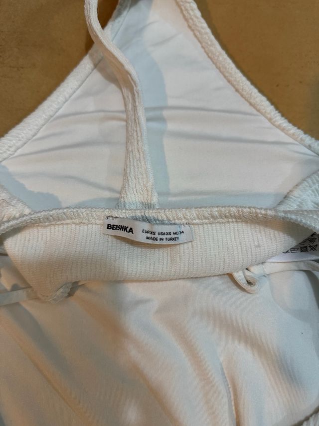 Body blanco espalda descubierta