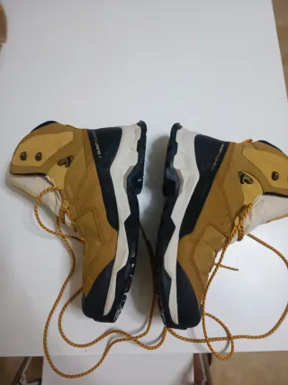 Botas Salomon Gore-Tex (1 uso)