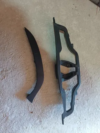 Parrillas frontales y de faro