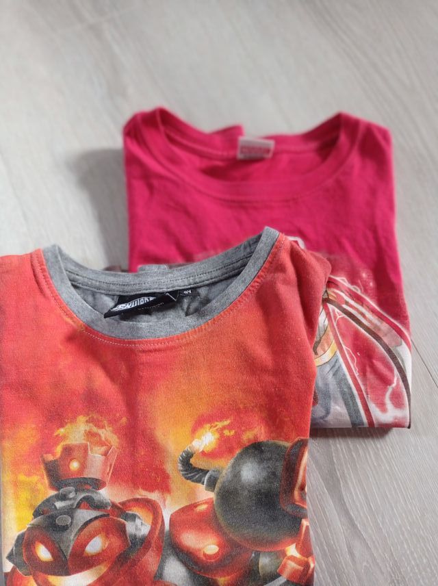 Lote 2 camisetas Marvel y Skylanders T8