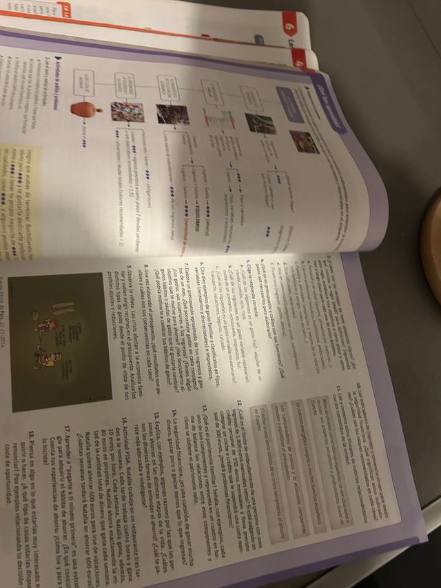 Economía. 4 ESO. Savia (Spanish Edition)