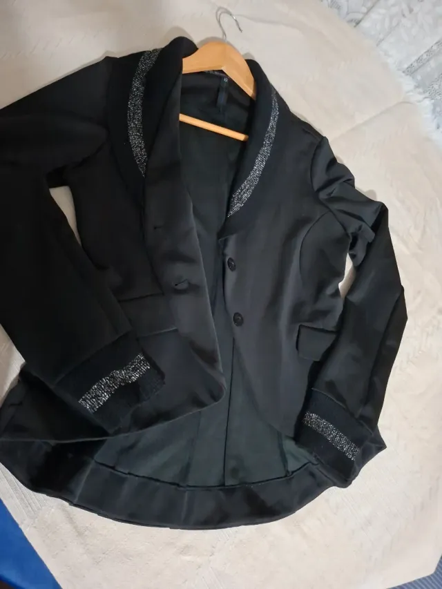 Americana negra talla S