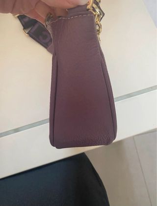 Borsa Marc Ellis viola con catena oro