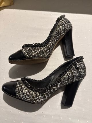 Zapatos tacón Chanel tweed cadena T38