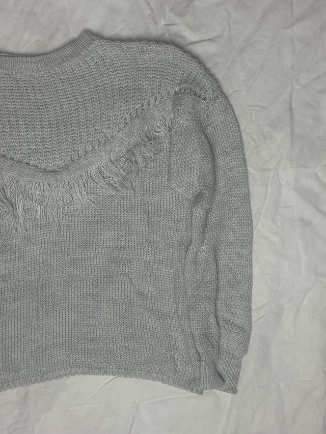 Jersey Gris Acrílico Hombros Oversize