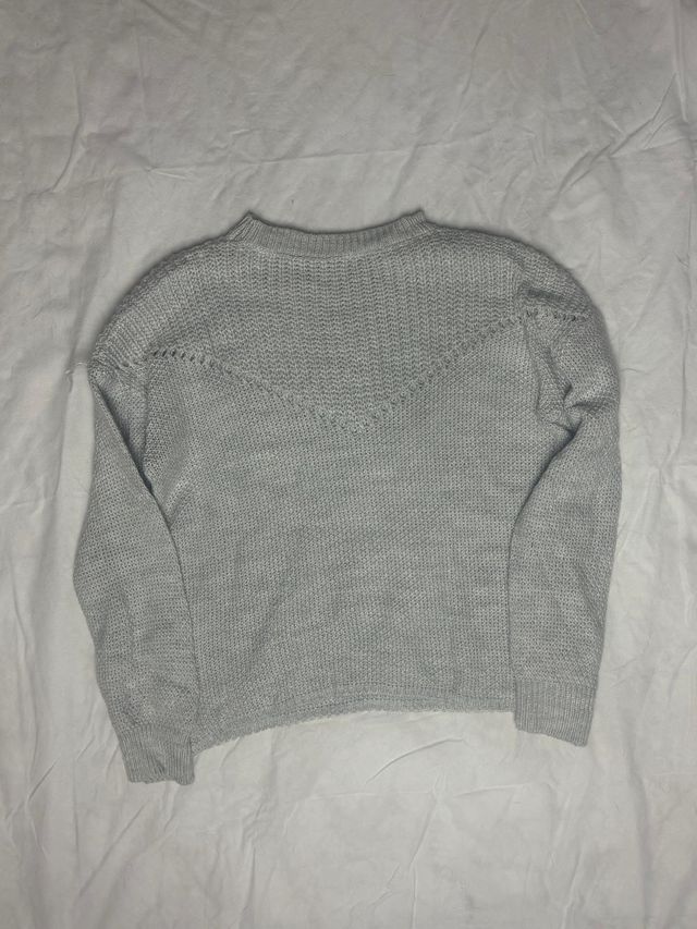 Jersey Gris Acrílico Hombros Oversize