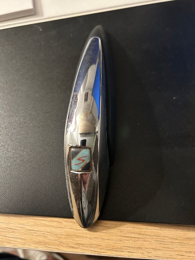 Cresta Vespa Cromada