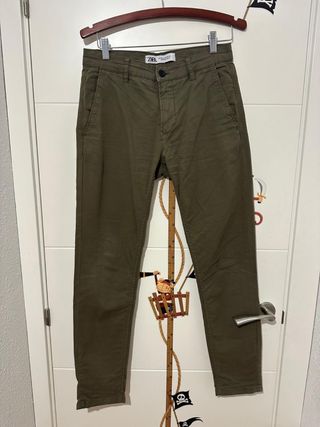 Pantalón Zara Chino Talla 38 Verde Militar