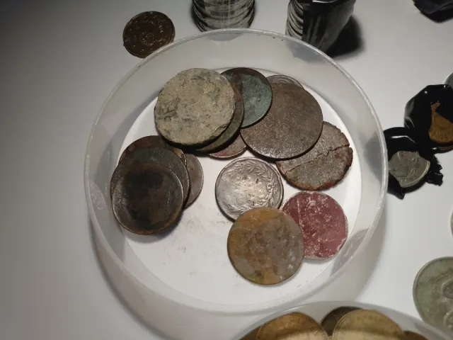 Lote de monedas antiguas variadas Que me ofrecen