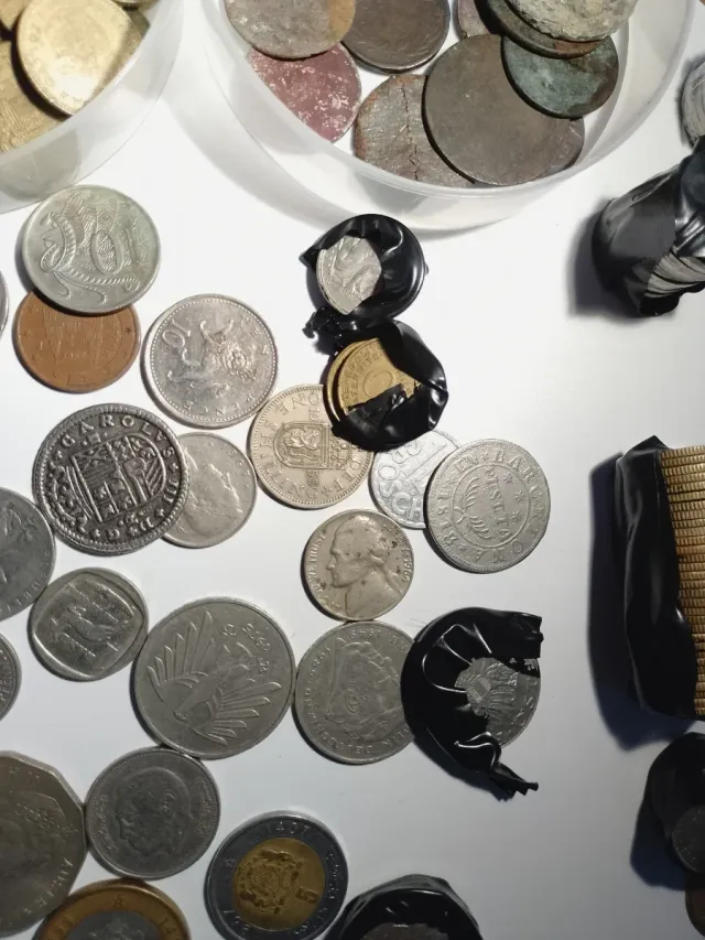 Lote de monedas antiguas variadas Que me ofrecen