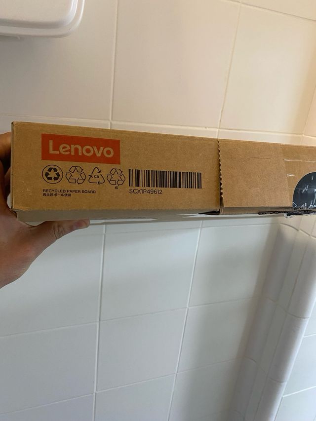 Caja de embalaje Lenovo