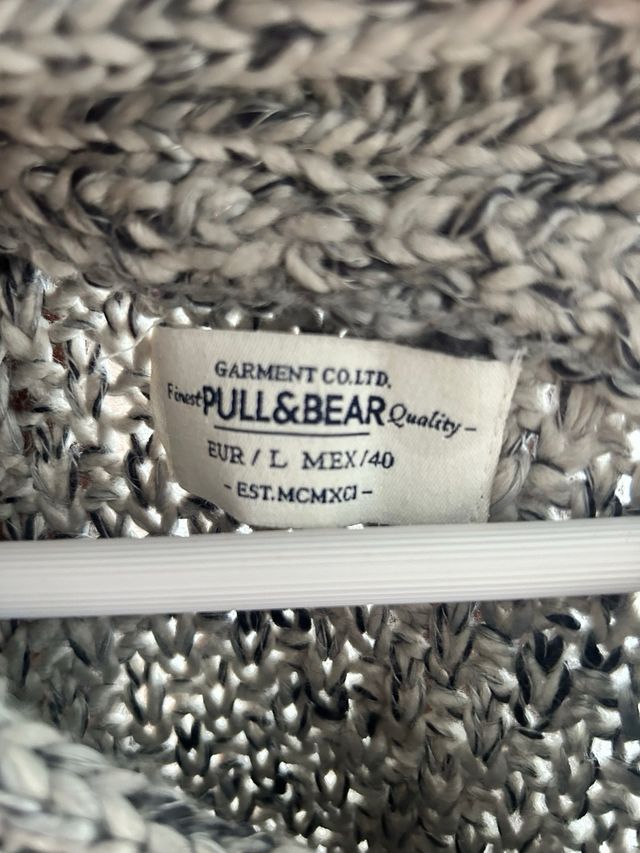 Jersey Pull&Bear trenzado cuello shawl