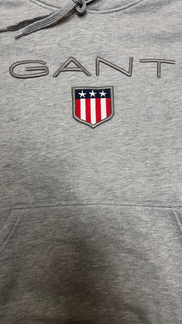 Sudadera GANT Gris Logo Escudo