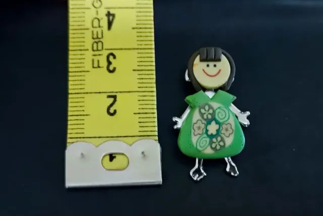 Colgante plata y resina niña verde