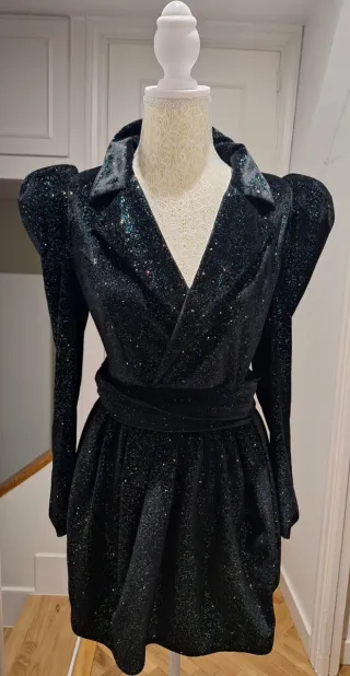 Vestido Zara Negro y Dorado Brillo