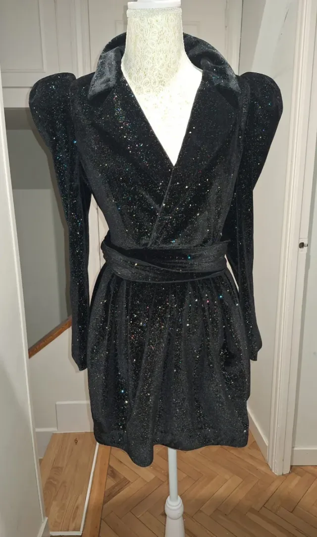 Vestido Zara Negro y Dorado Brillo