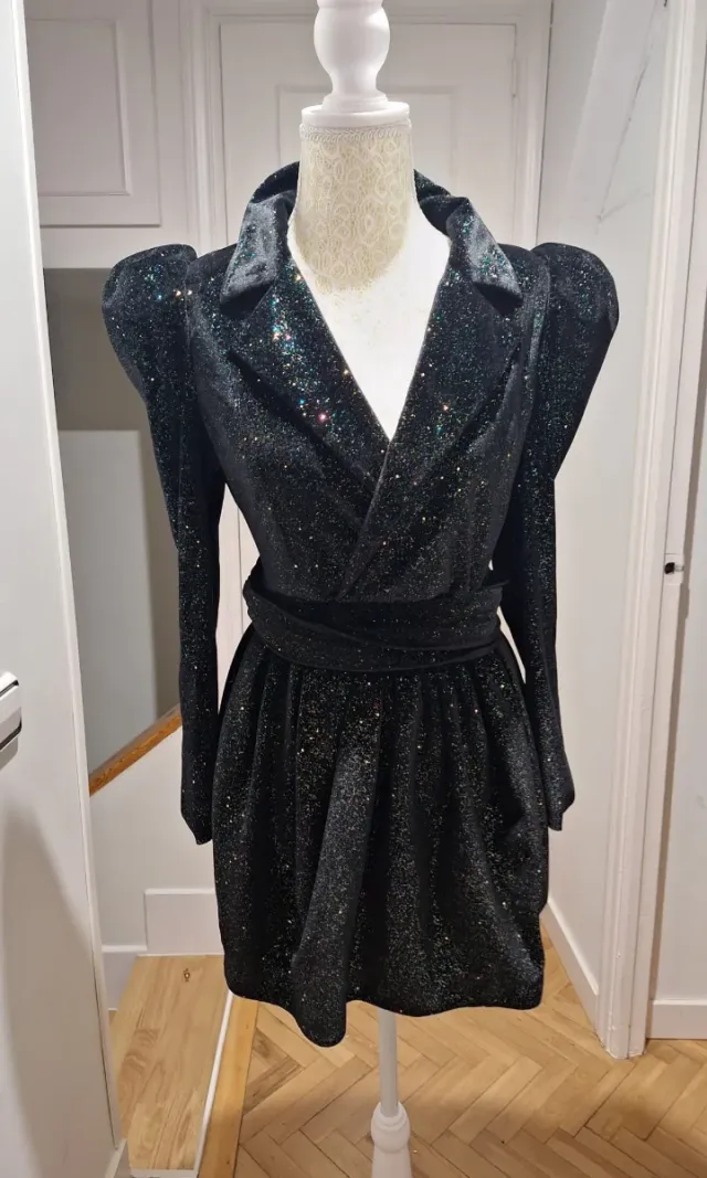 Vestido Zara Negro y Dorado Brillo