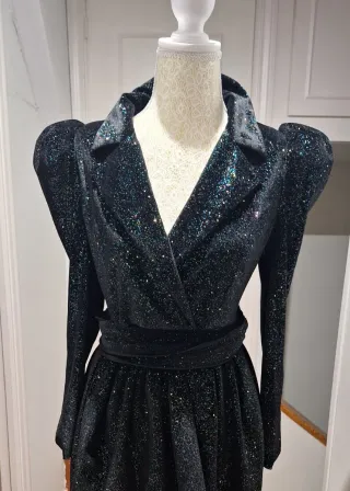 Vestido Zara Negro y Dorado Brillo