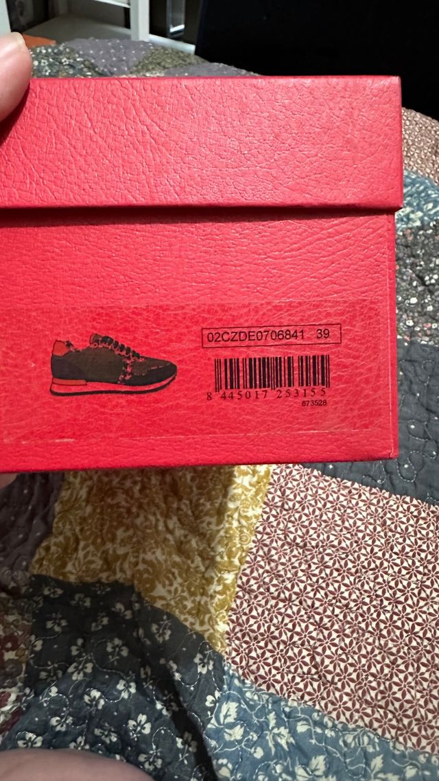 Tênis Carolina Herrera Vermelhos e Pretos