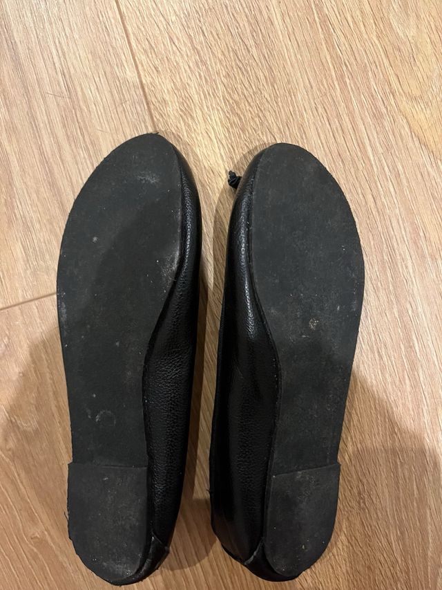 Zapatos planos negros