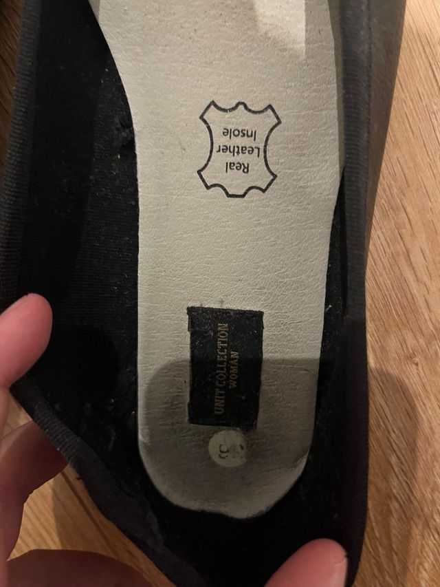 Zapatos planos negros