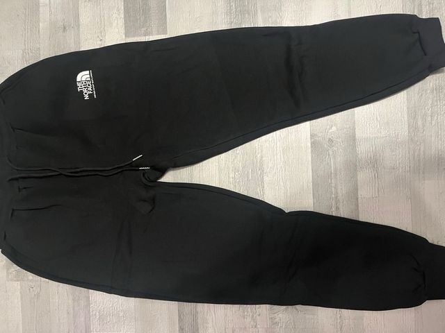 Sudadera The North Face Negra