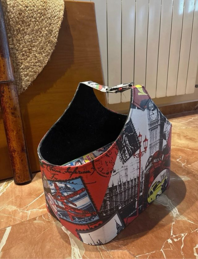 Revistero tela diseño Nueva York