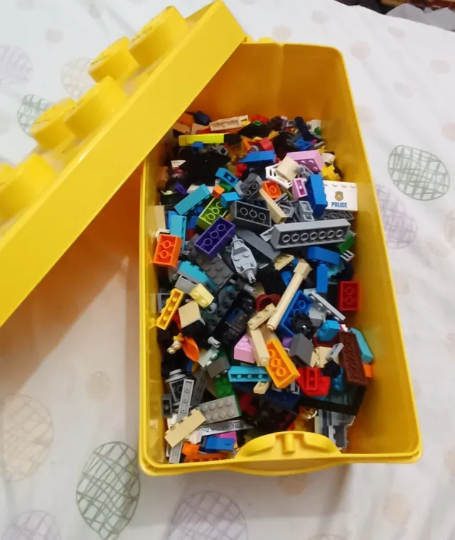 LEGO Classic 10696 con caja original. Ver.