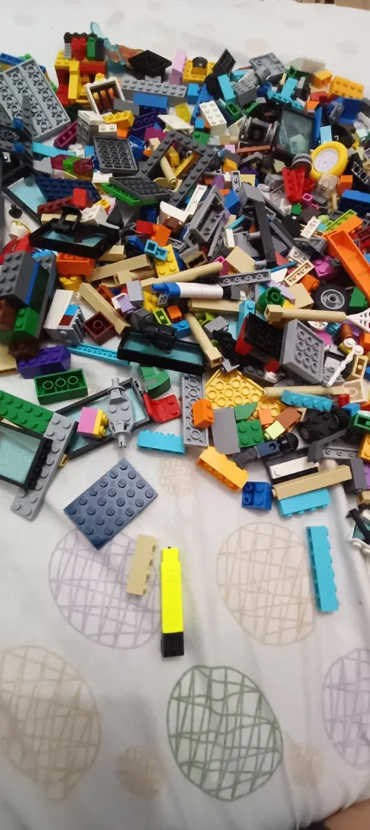 LEGO Classic 10696 con caja original. Ver.