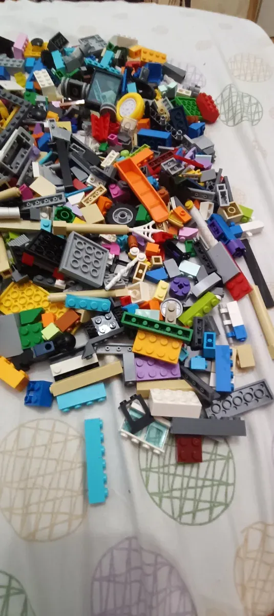 LEGO Classic 10696 con caja original. Ver.