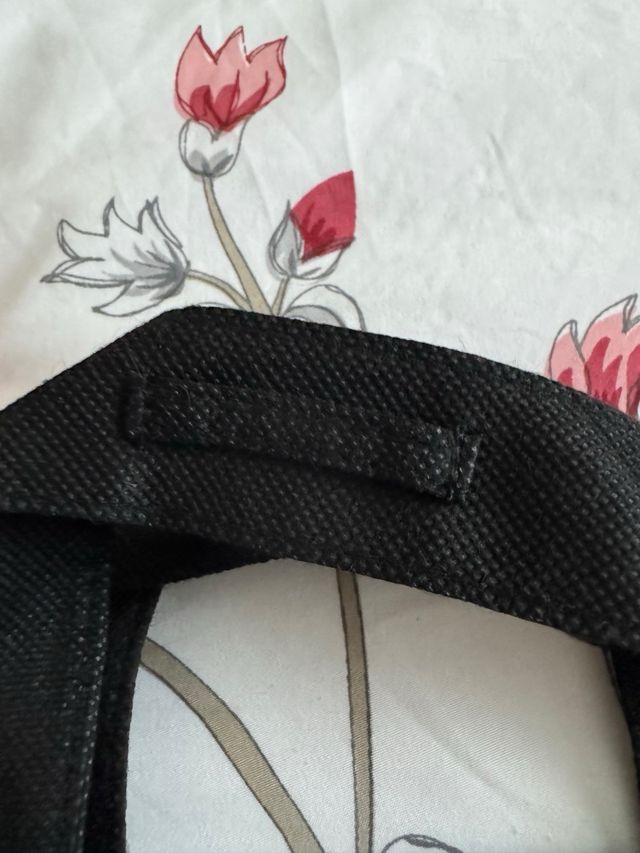 Funda de traje Armani negra