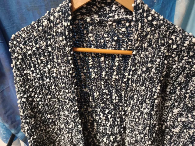 Chaqueta larga tejida