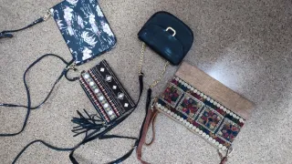 Lote 4 bolsos bandolera