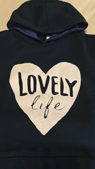 Sudadera azul marino con corazón Lovely Life