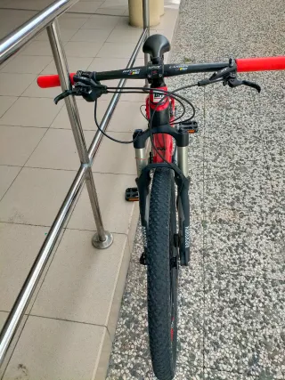 Bicicleta BH Ultimate Carbono 27.5