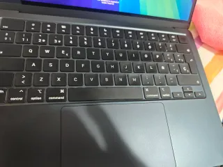 MacBook Air M3 2024 16GB 256GB Medianoche