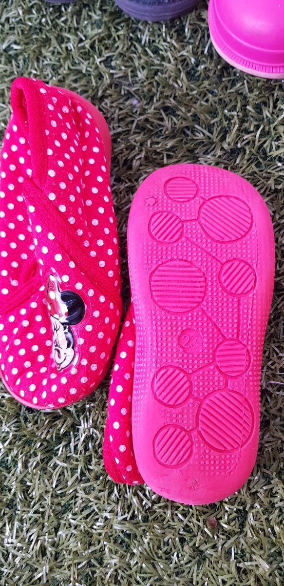 Lote económico calzados niña.