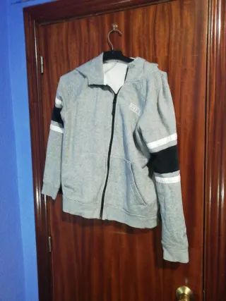 Sudadera Nike con capucha Talla S