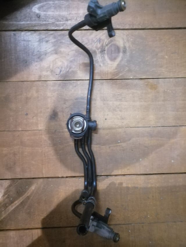 Regulador Presión e inyectores   BMW R850 R