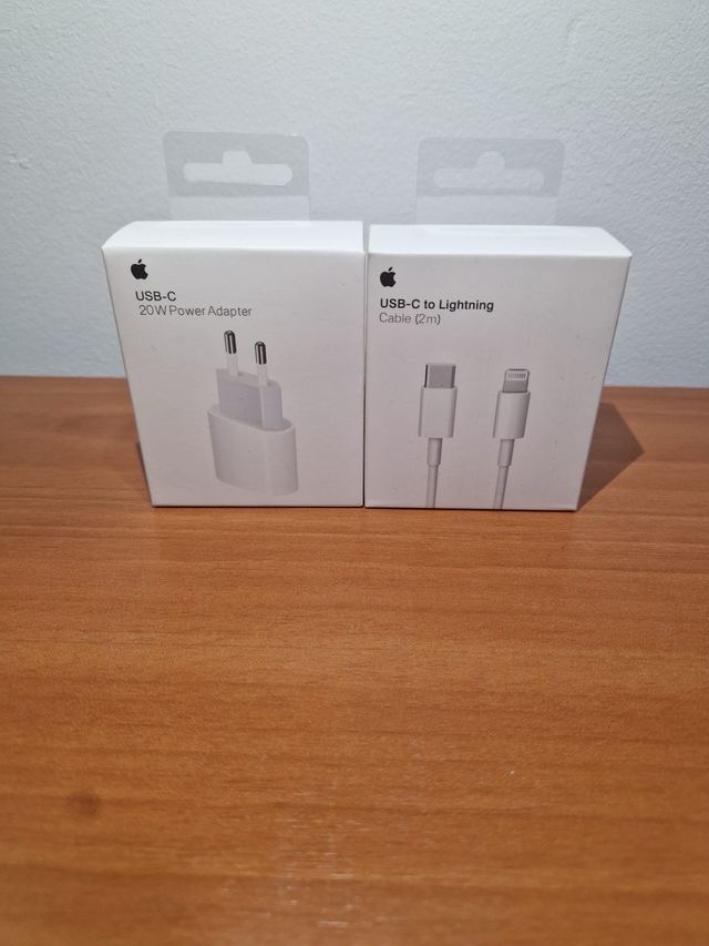 Cargador Apple USB-C 20W + Cable 2 M