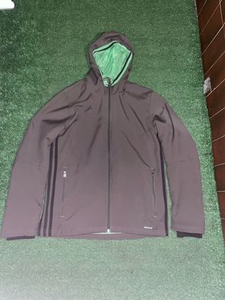 Chaqueta Adidas marrón y verde con capucha