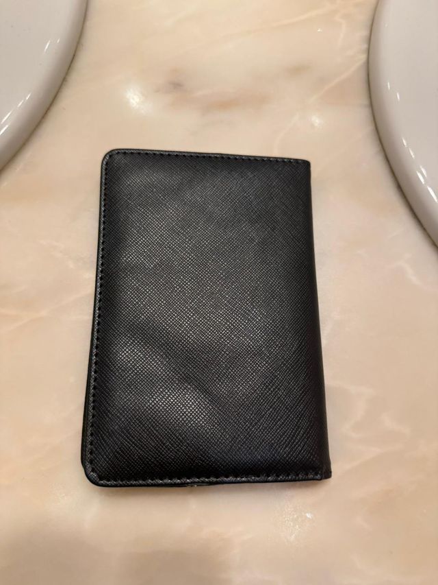 Funda Pasaporte Harry Potter Hogwarts Negra