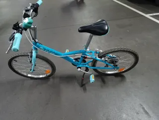 Bicicleta niño azul celeste B-TWIN