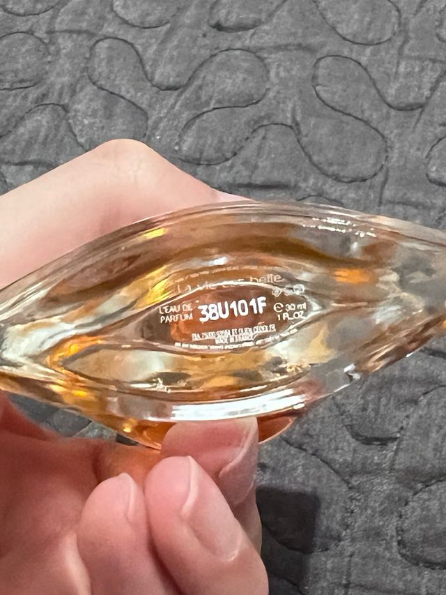 Lote YSL: Perfume, Labiales y Sombras +regala bols