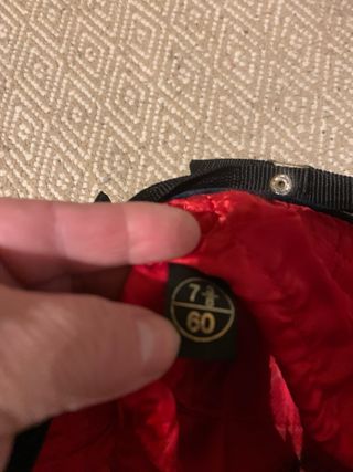 Casco de equitación negro