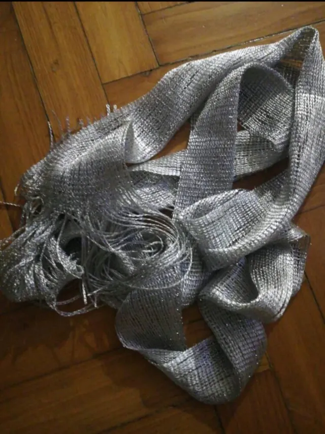 Bufanda Pañuelo adorno plata metalizado