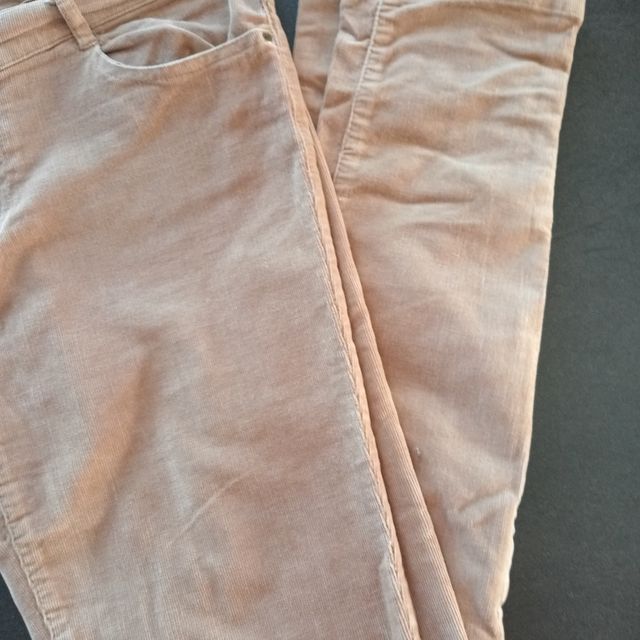 Pantalón micropana beige T. 38