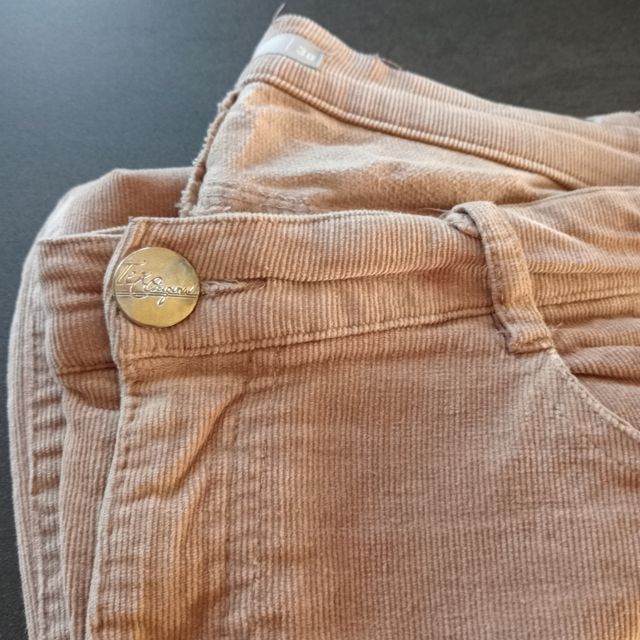 Pantalón micropana beige T. 38