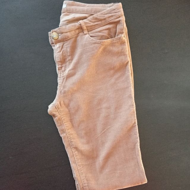 Pantalón micropana beige T. 38