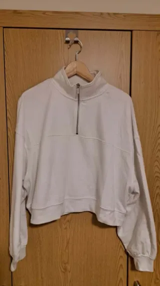 Sudadera crop top blanca